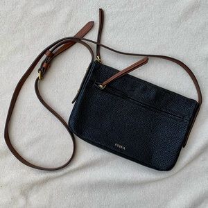 Fossil pebble leather crossbody